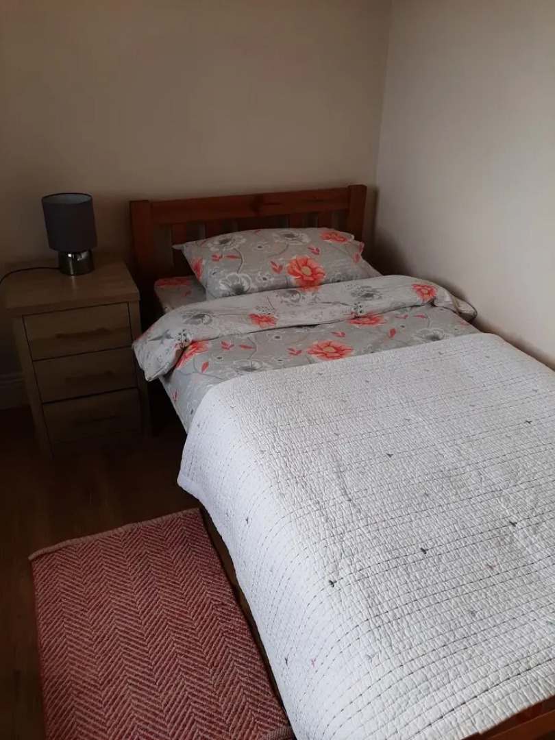 Beautiful Country Cottage Sleeps 3