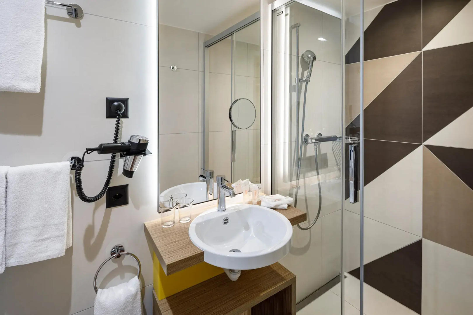 Swiss Chocolate Lausanne by Fassbind