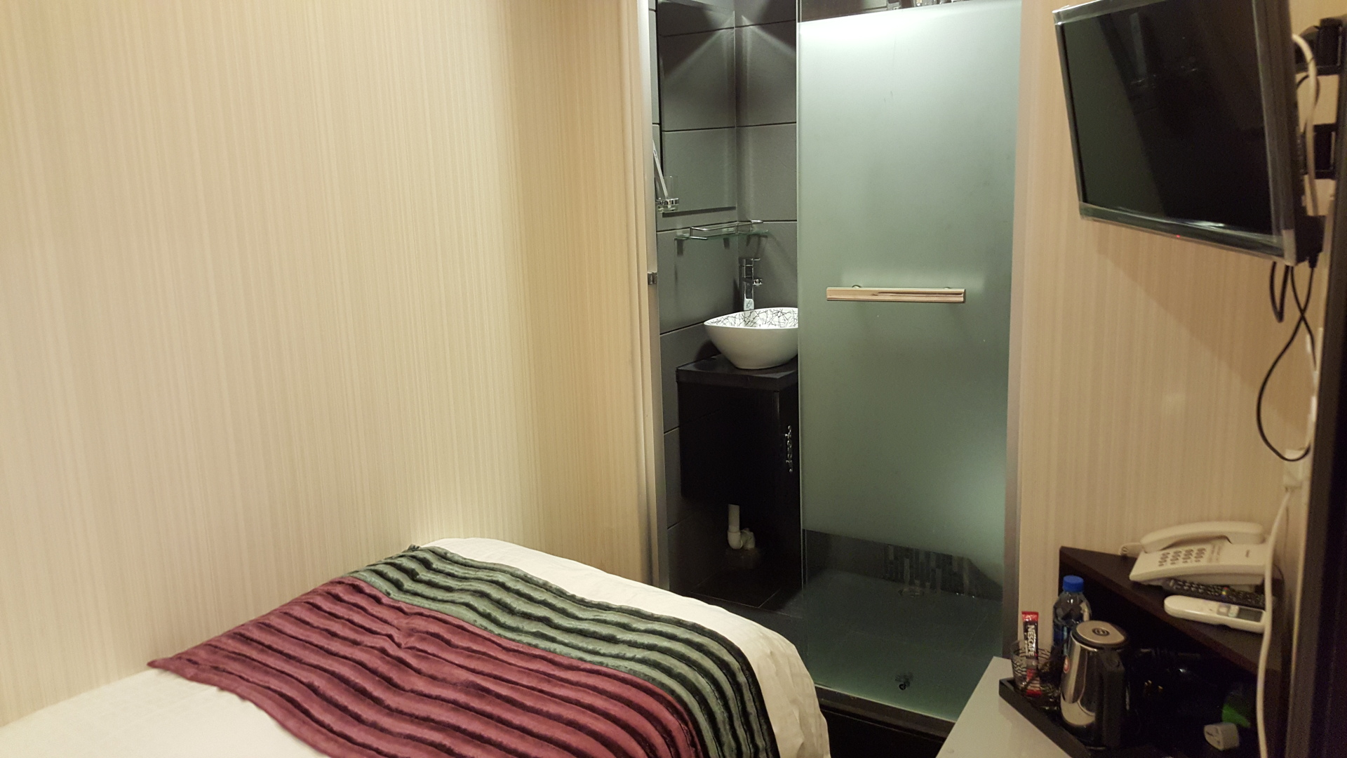 Seasons Hotel - Causeway Bay