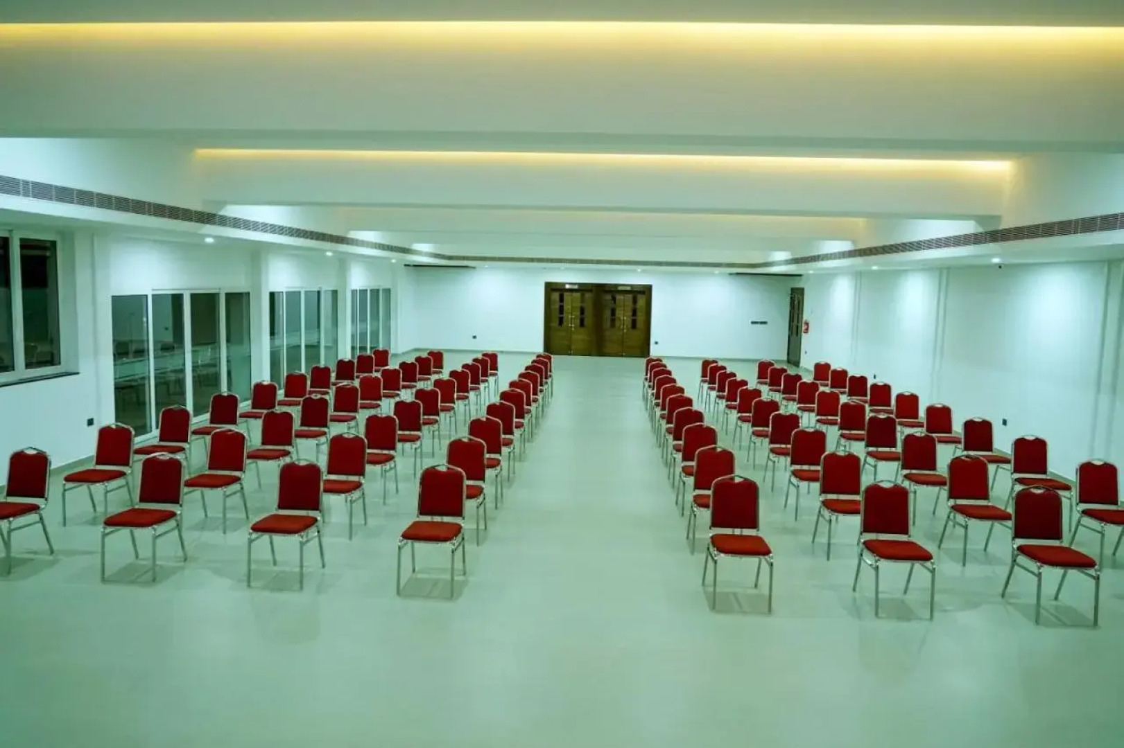 Ark Hotel And Convention Centre