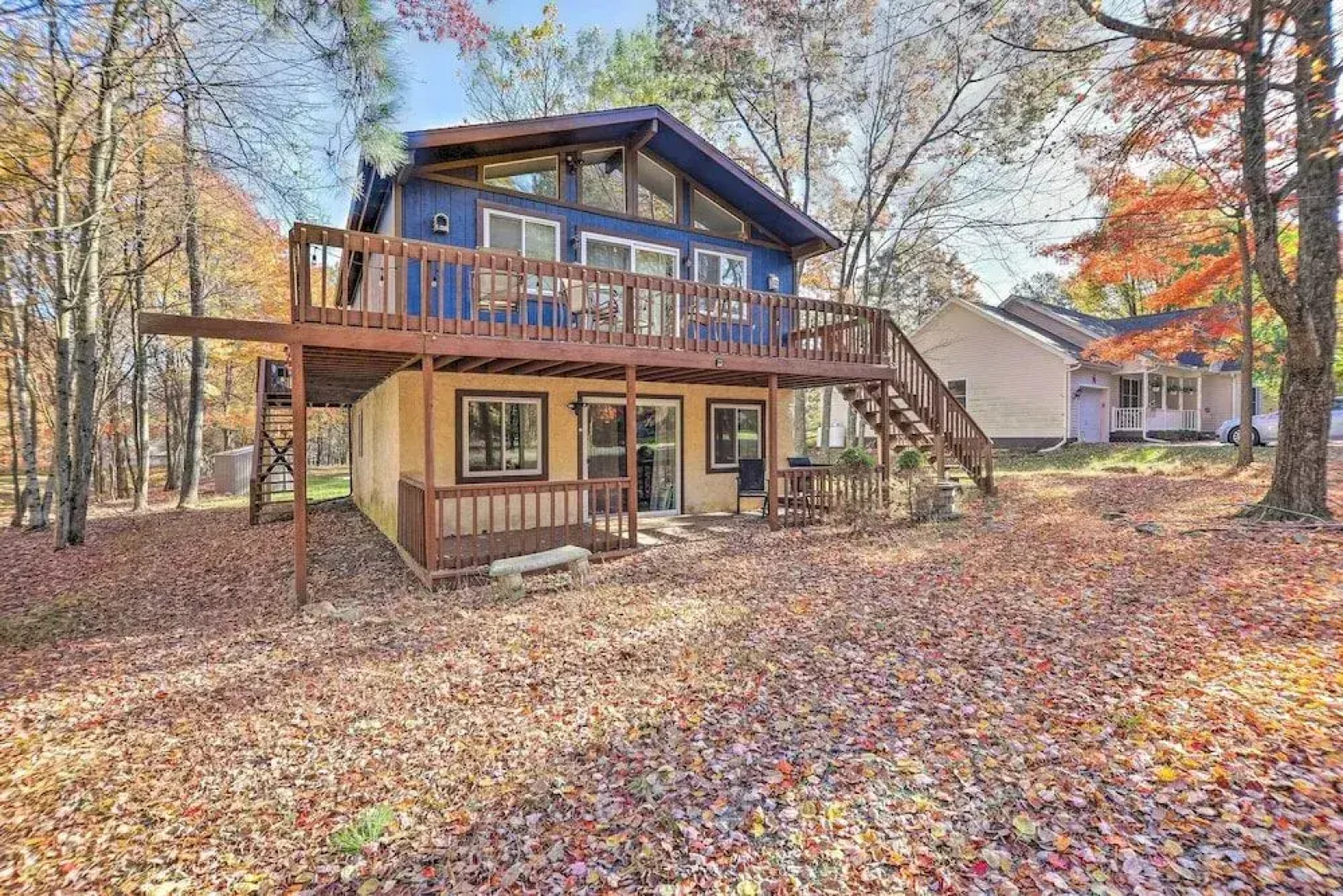 < 7 Mi to Slopes: Inviting Pocono Mtn Retreat!