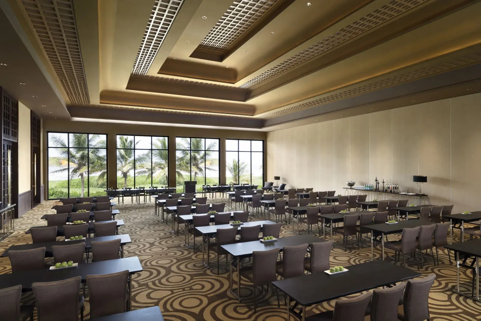 Курортный отель Anantara Kalutara Resort