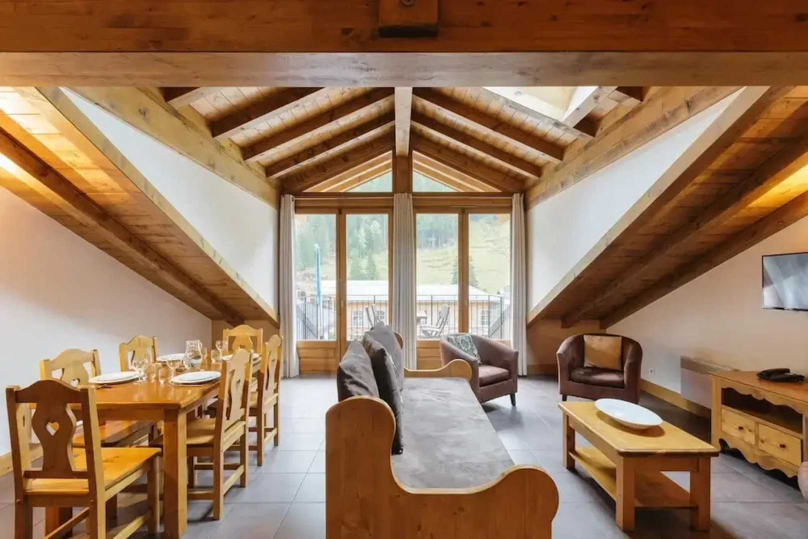 Vallorcine Loriaz 43 ski in ski out