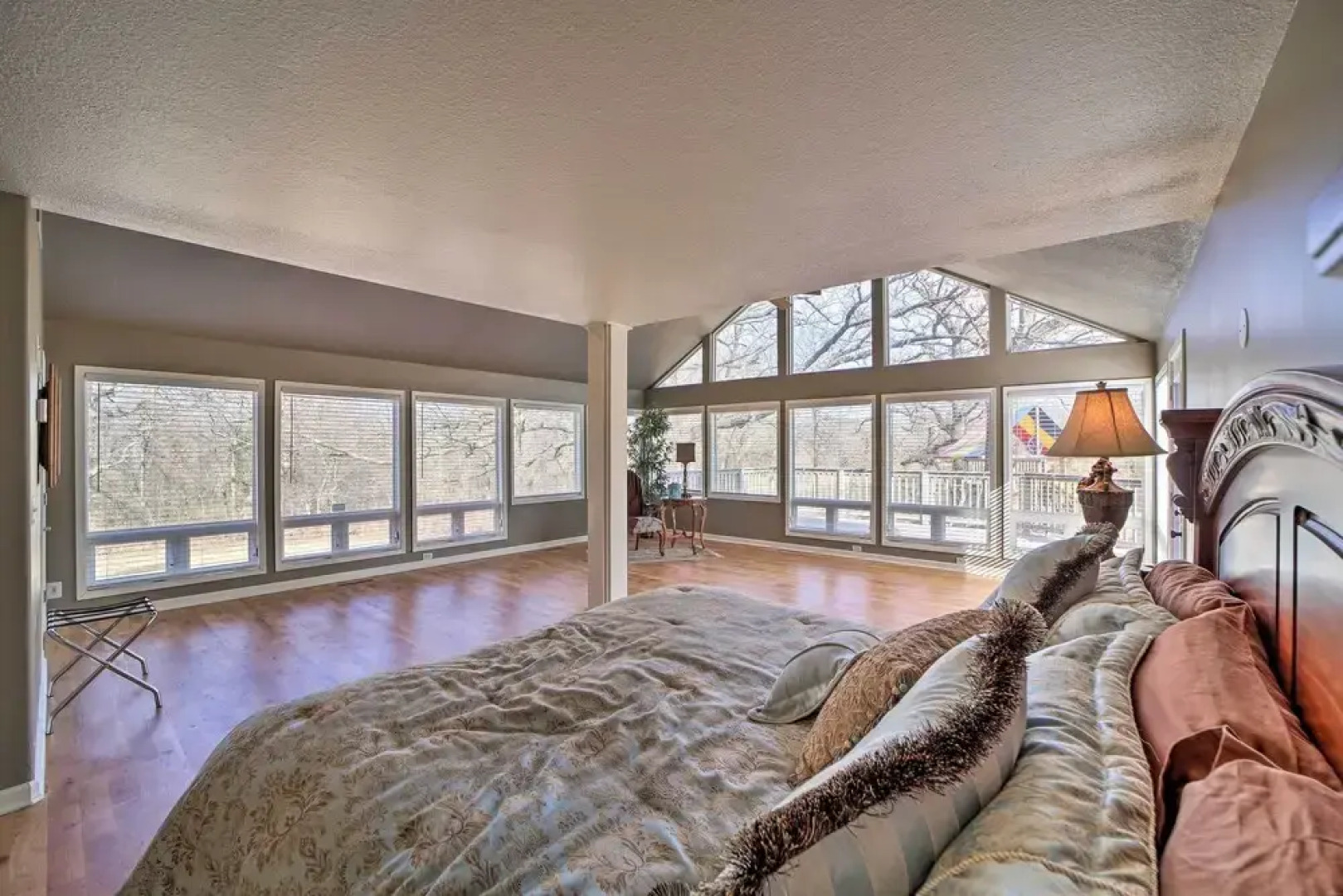 Grand Tulsa Getaway With Private Pond, Dock & Deck