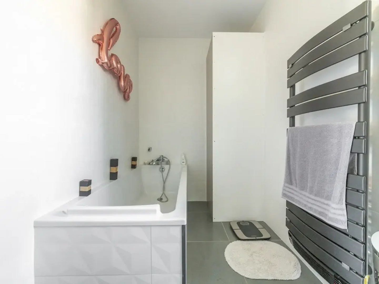 Serene Villa in Saint-Victor-la-Coste with Private Pool