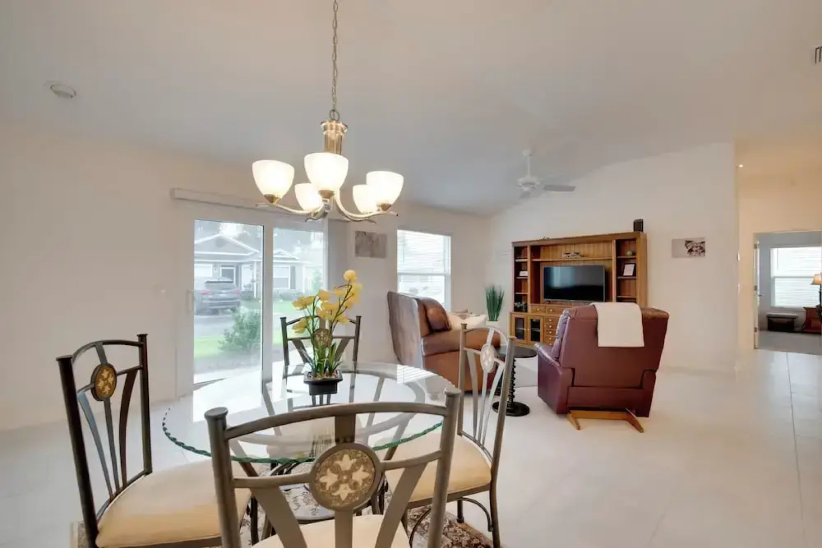 Sun-soaked Retreat in The Villages w/ Grill!