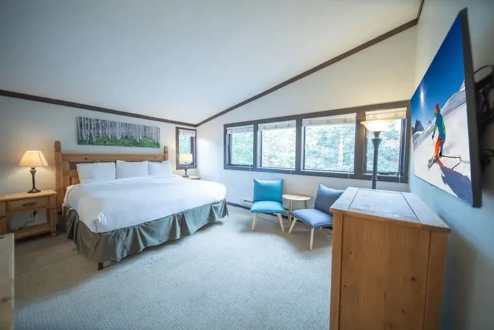 Tennis Townhomes 1323