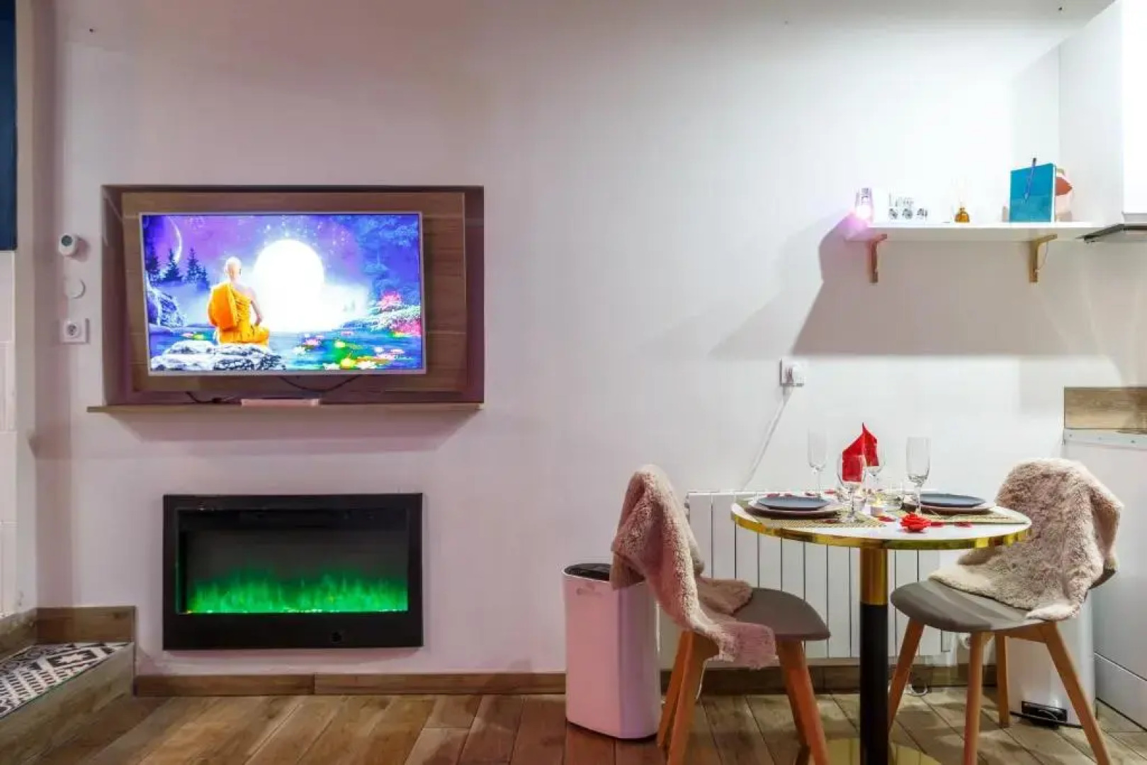 Eden SPA Et Cinema (Adults Only)