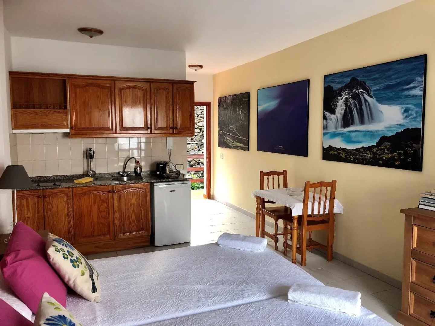 Apartamentos Frontera