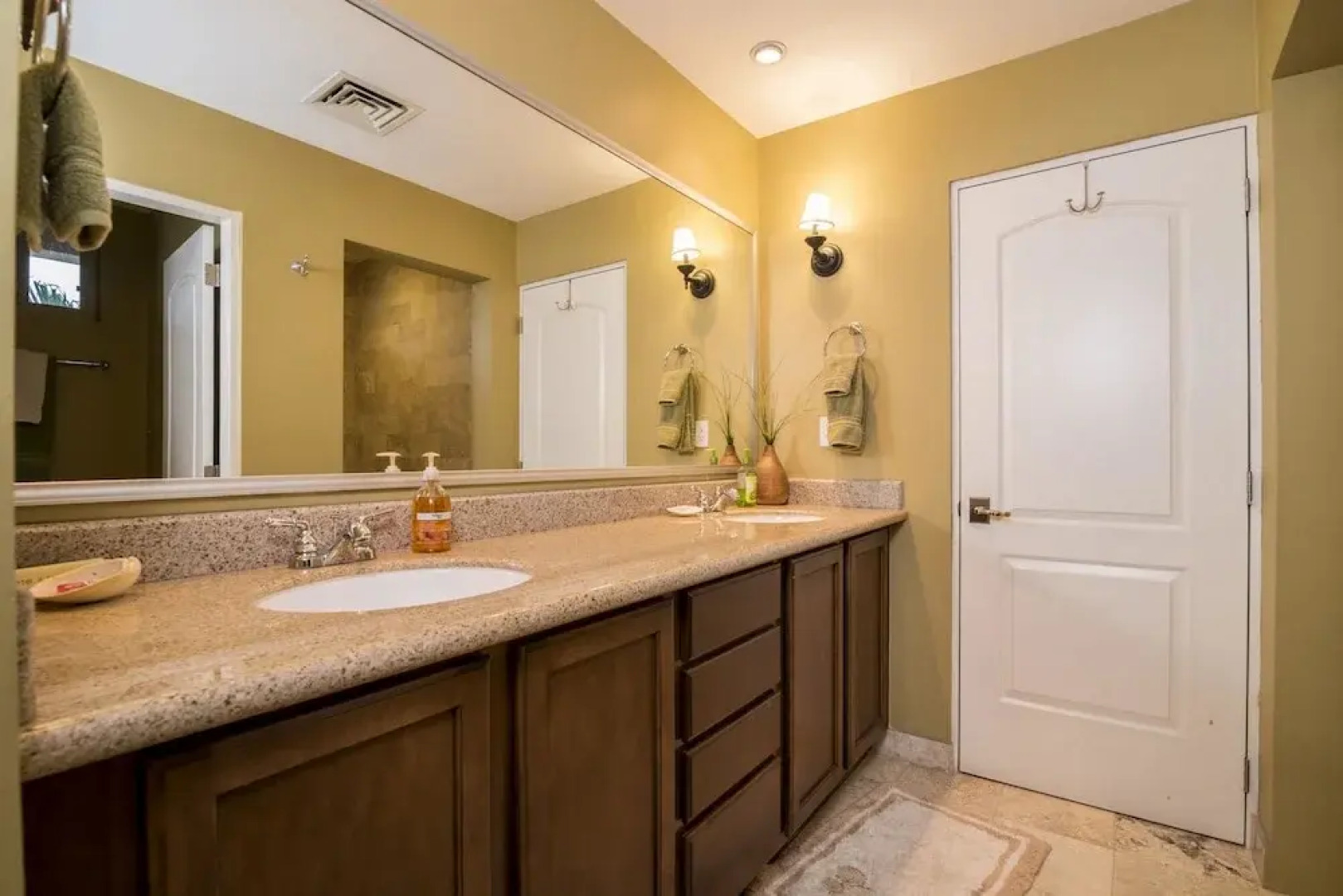 Paraiso Del Mar Resort C402 2 Bed By Casago