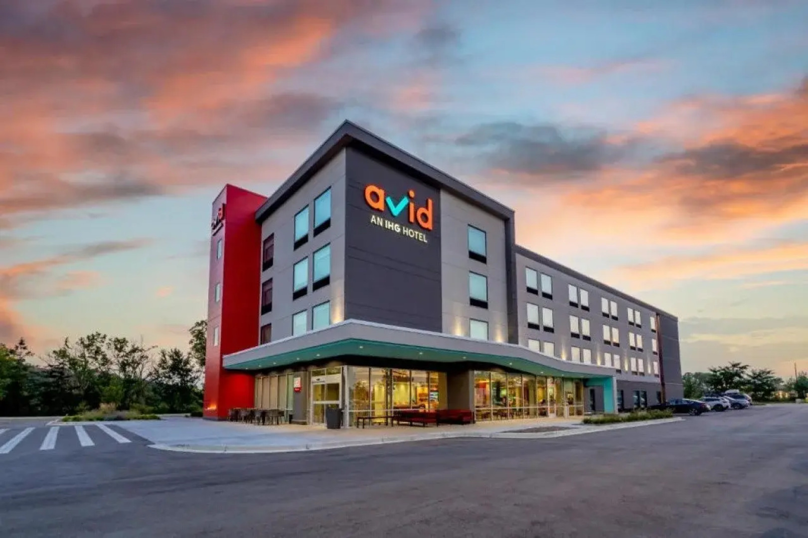 avid hotel Milwaukee West Waukesha by IHG