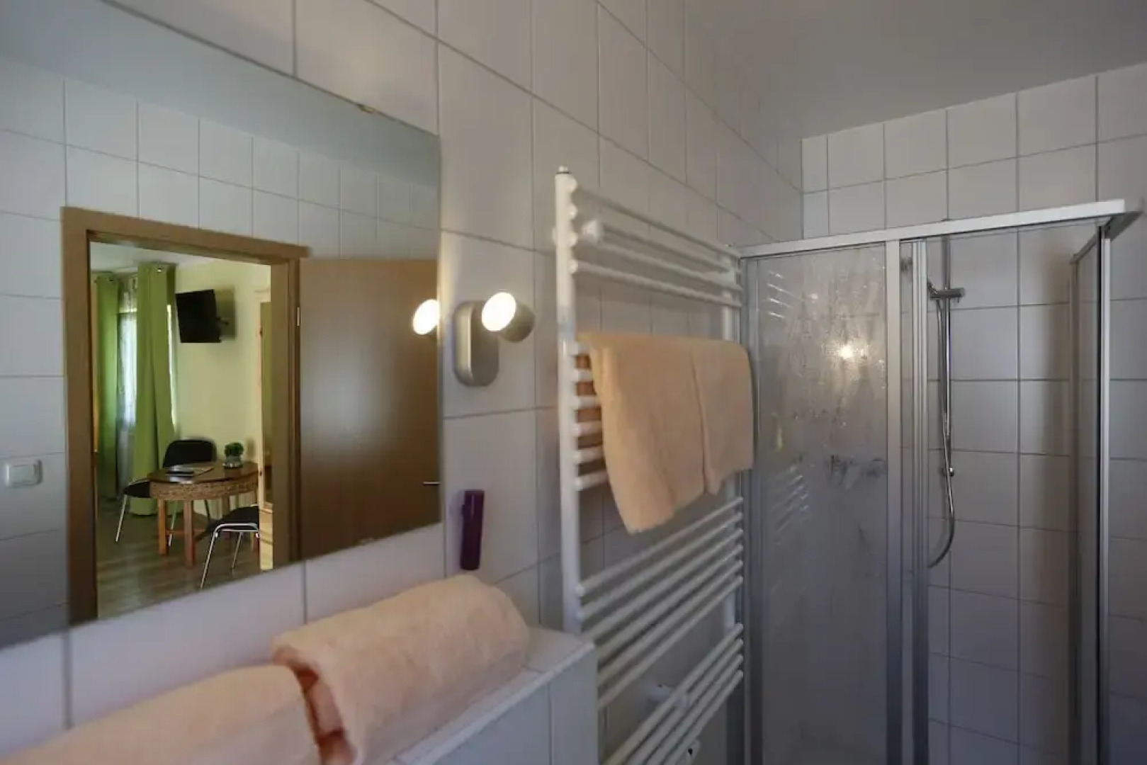 Corners Inn _ Schlaf_Gut in Wallme