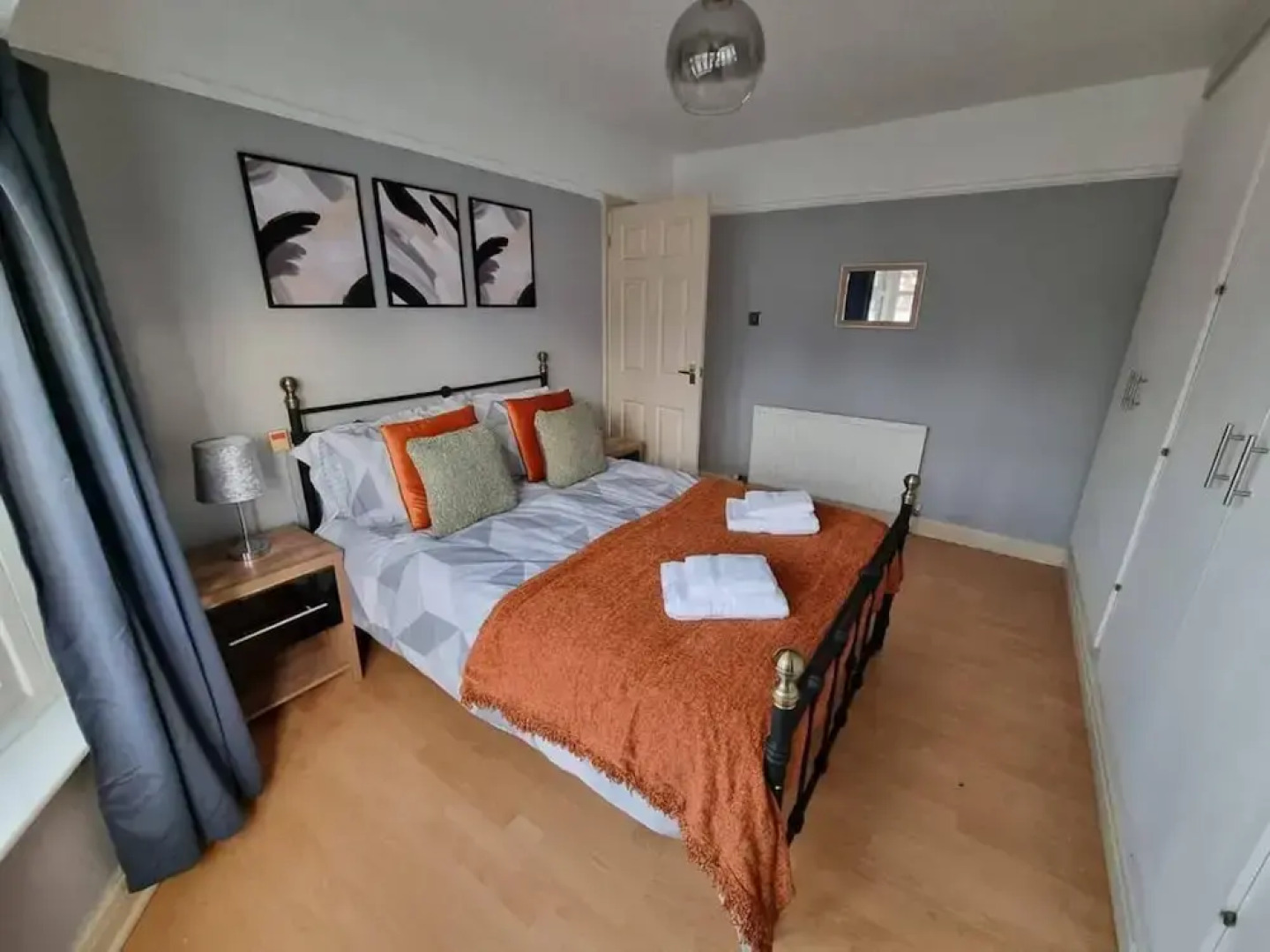 3 Bed Spacious House With Parking