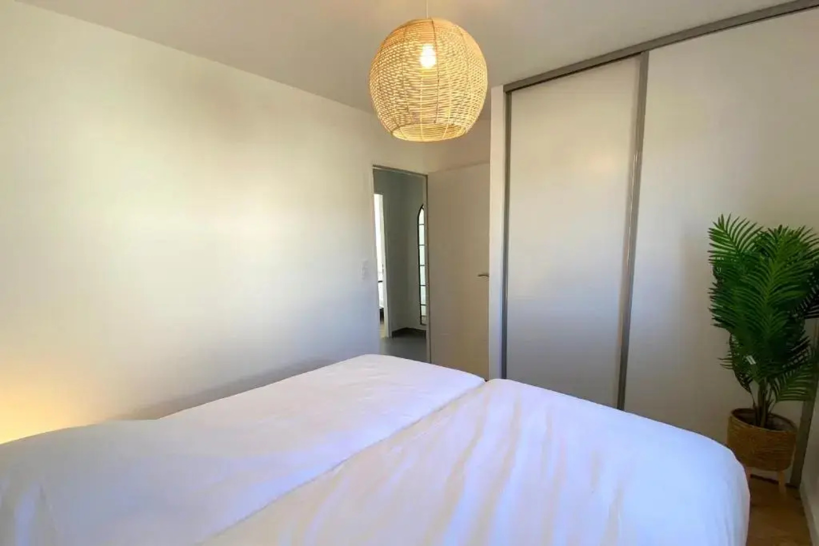 carantec 4 stars house with private jacuzzi and garden for 6 persons