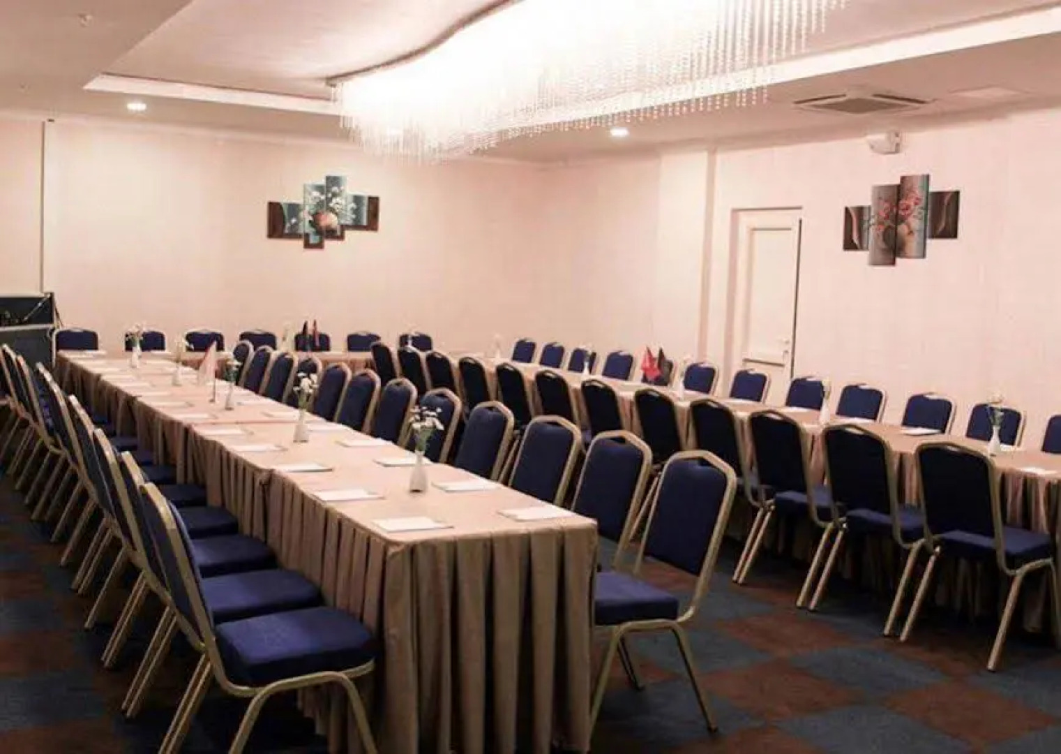 Rezone Health & Oxygen Hotel