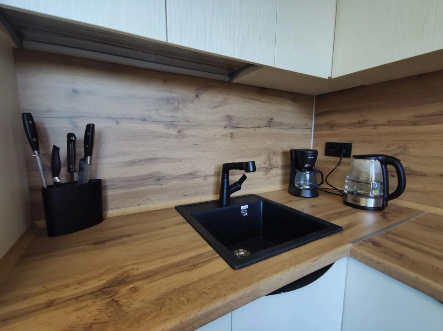 Апартаменты на улице 1-я Веткинская 3