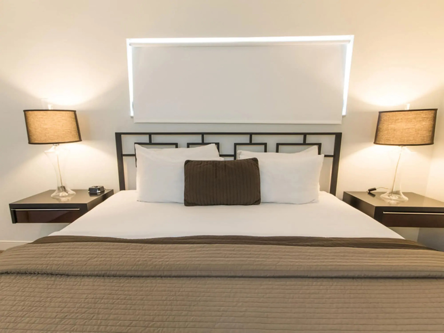 Hibiscus Suites - Gateway to Siesta Key