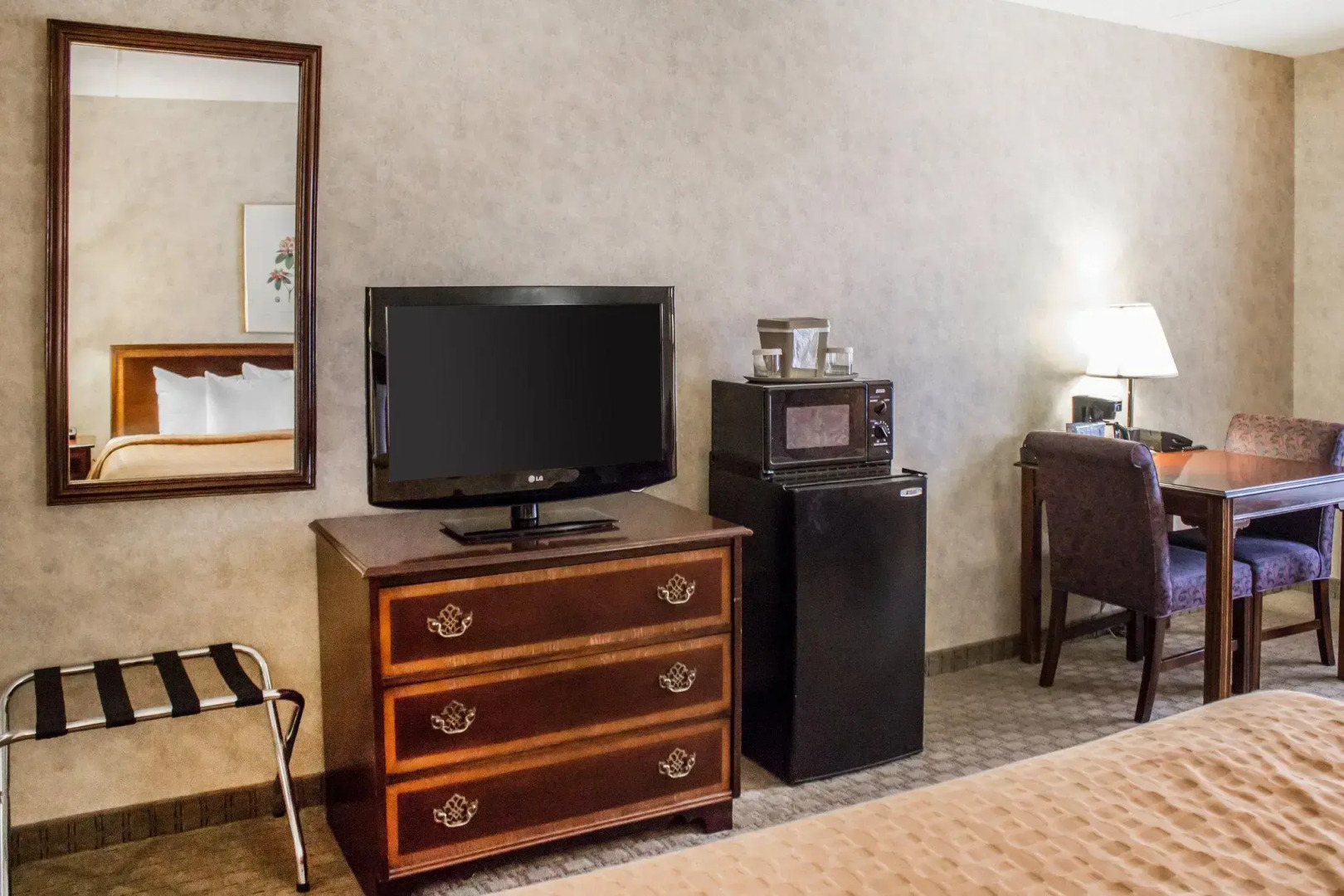 Clarion Hotel Lake Erie