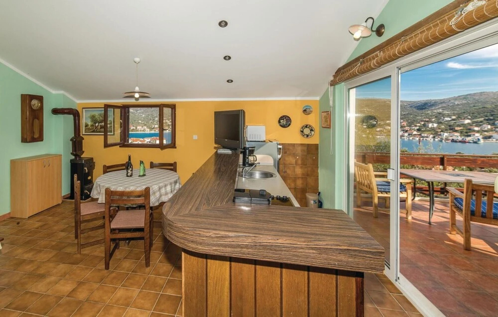 Amazing Home in Vinisce With Wifi and 2 Bedrooms