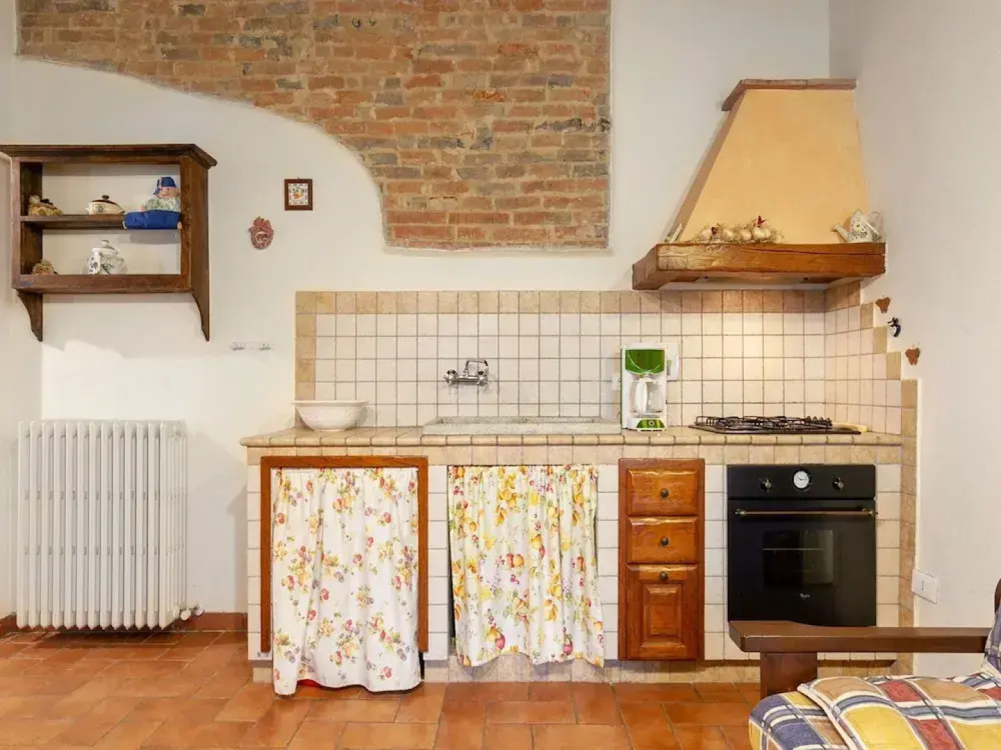 Belvilla by OYO Farmhous With Swimming Pool