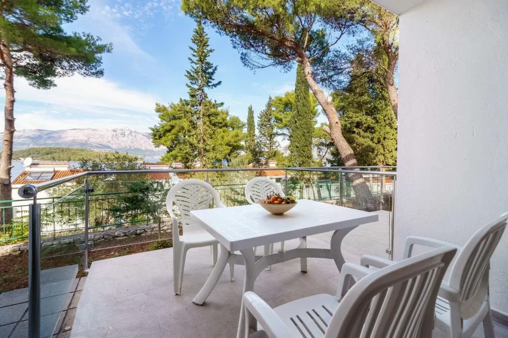 Lumbarda Resort Apartments