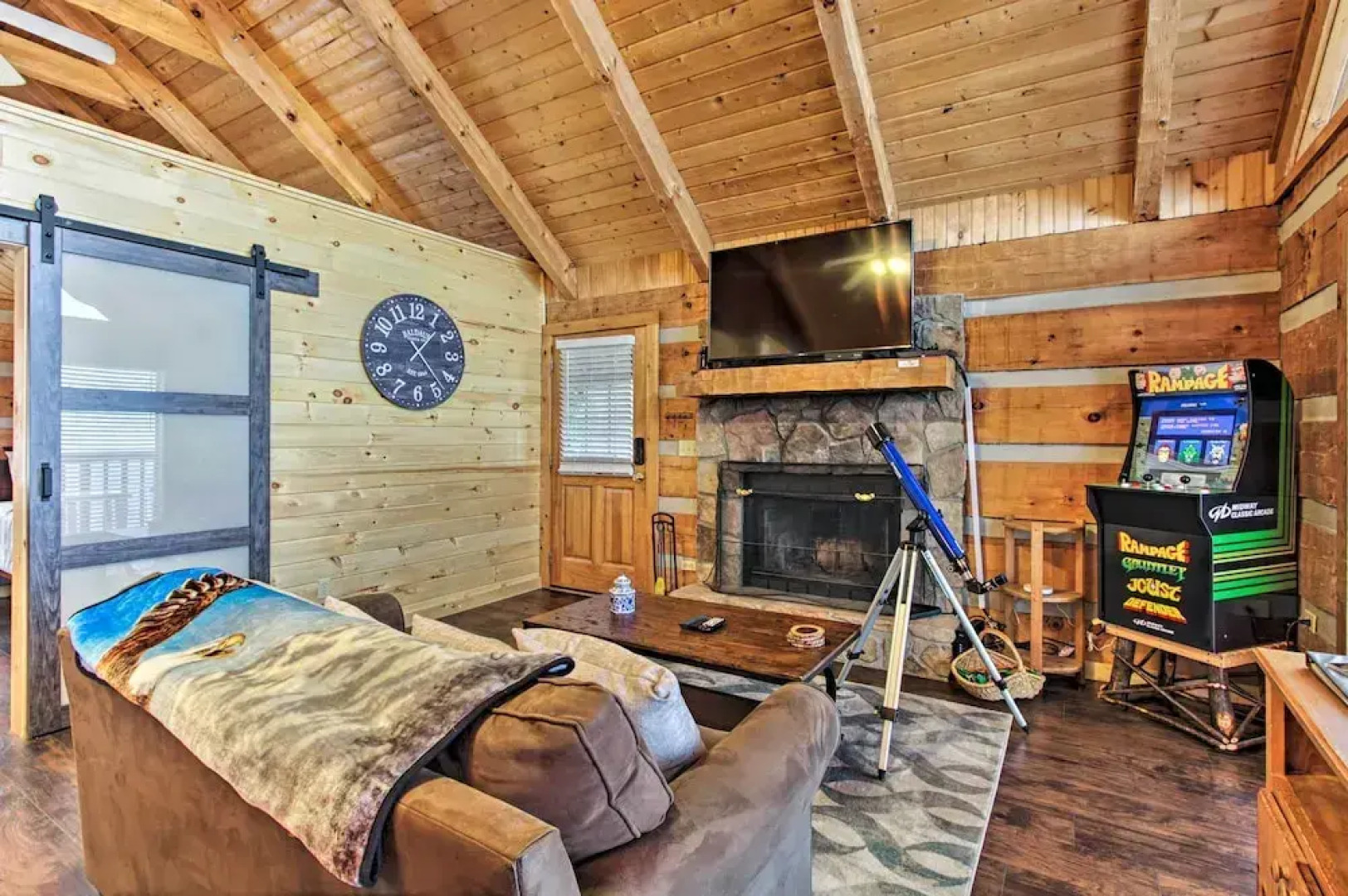 Sevierville Cabin w/ Private Hot Tub & Fireplace!