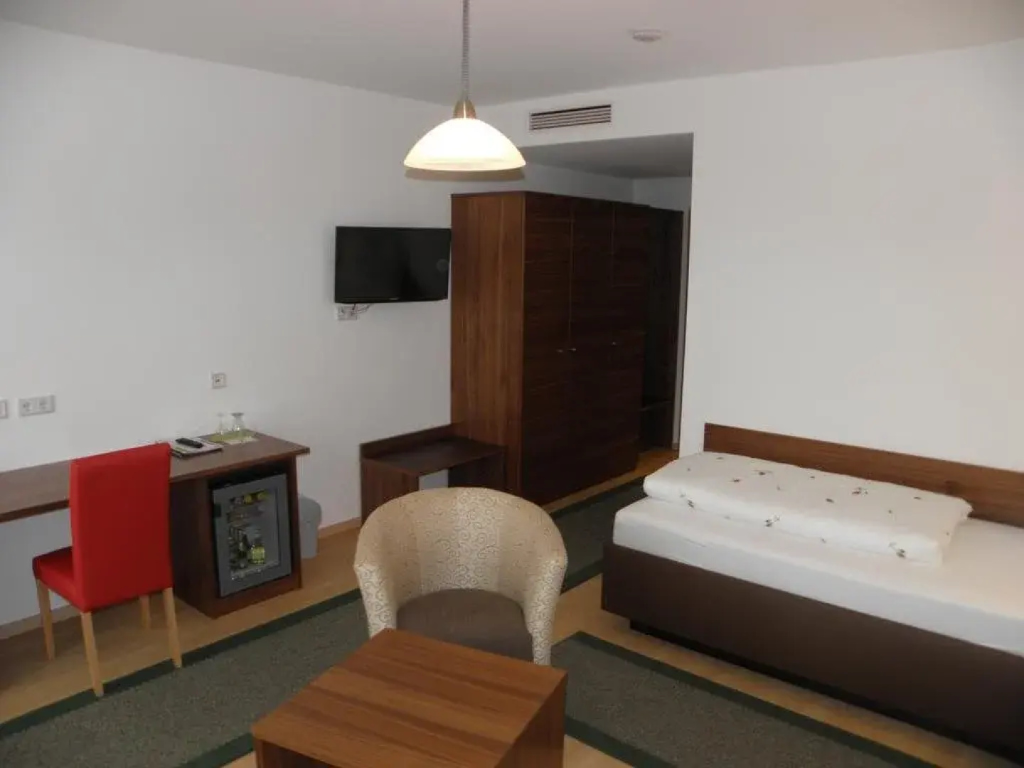 Hotel-Gasthof Stoff