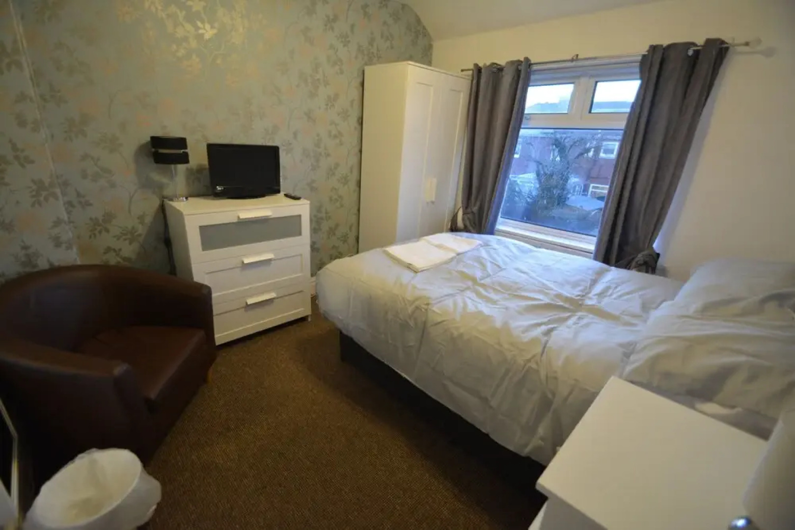 65 Tynedale Avenue - Holiday Home