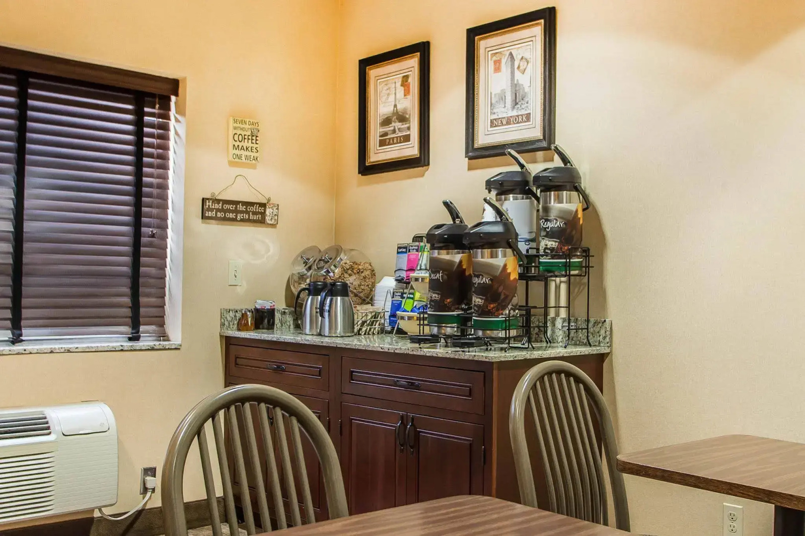 Comfort Inn & Suites