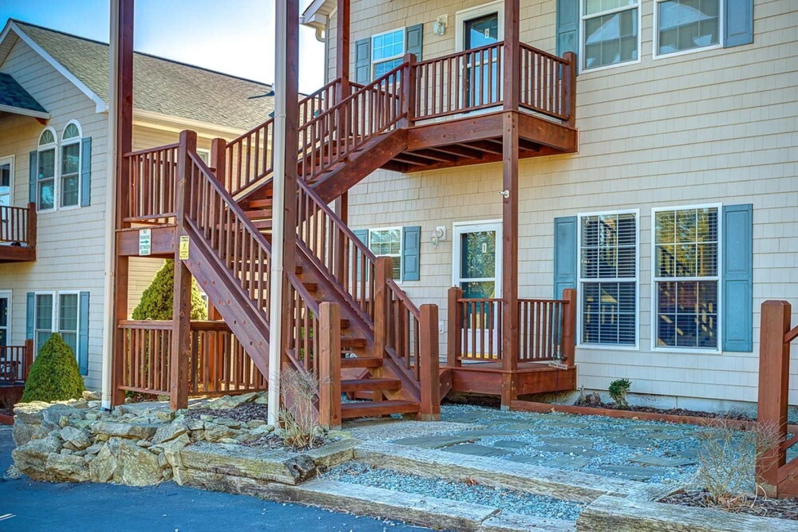 VCI - Klonteska Condominiums #C1