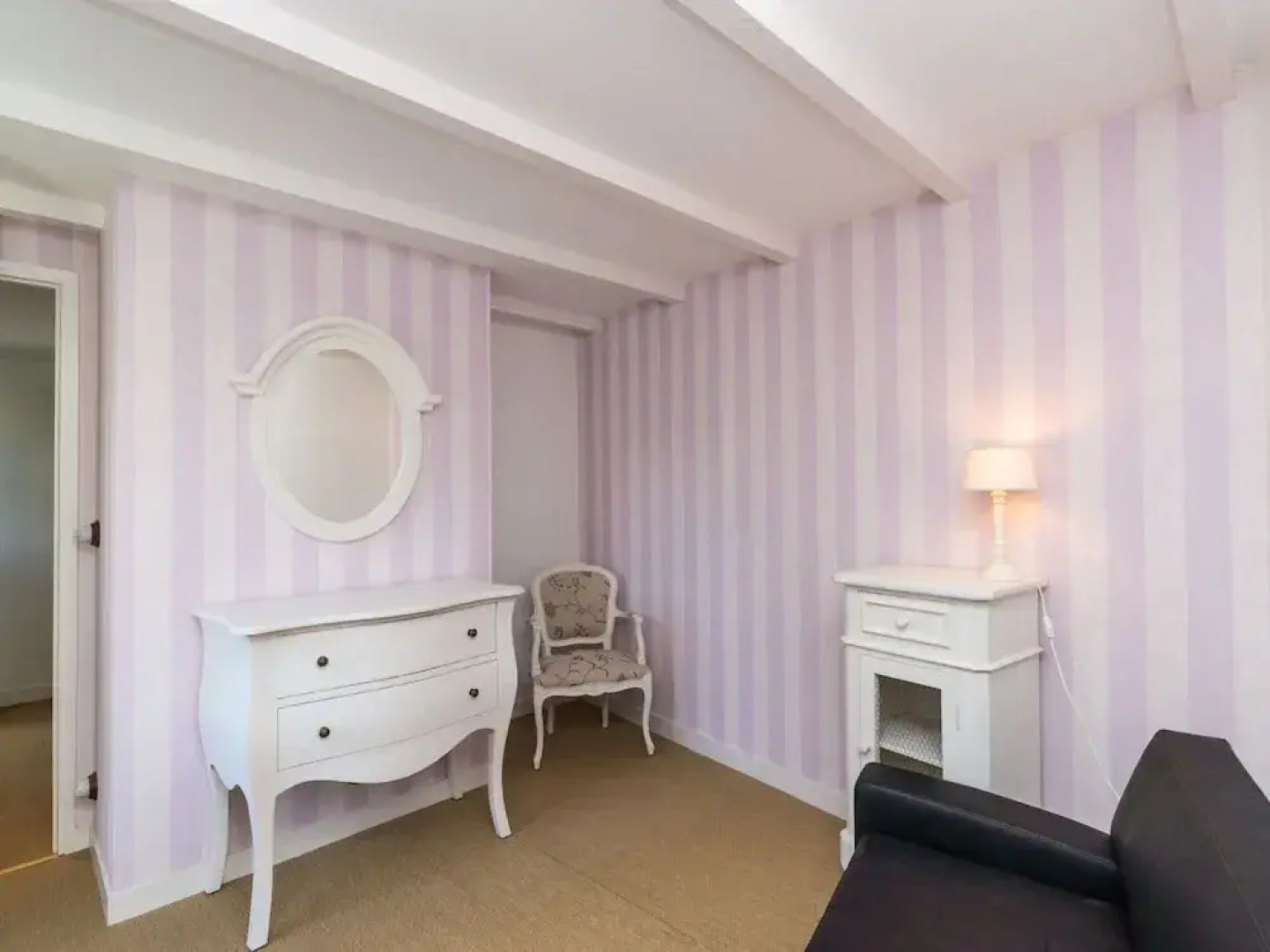 Villa Petit Sergent With Pool, Cinema