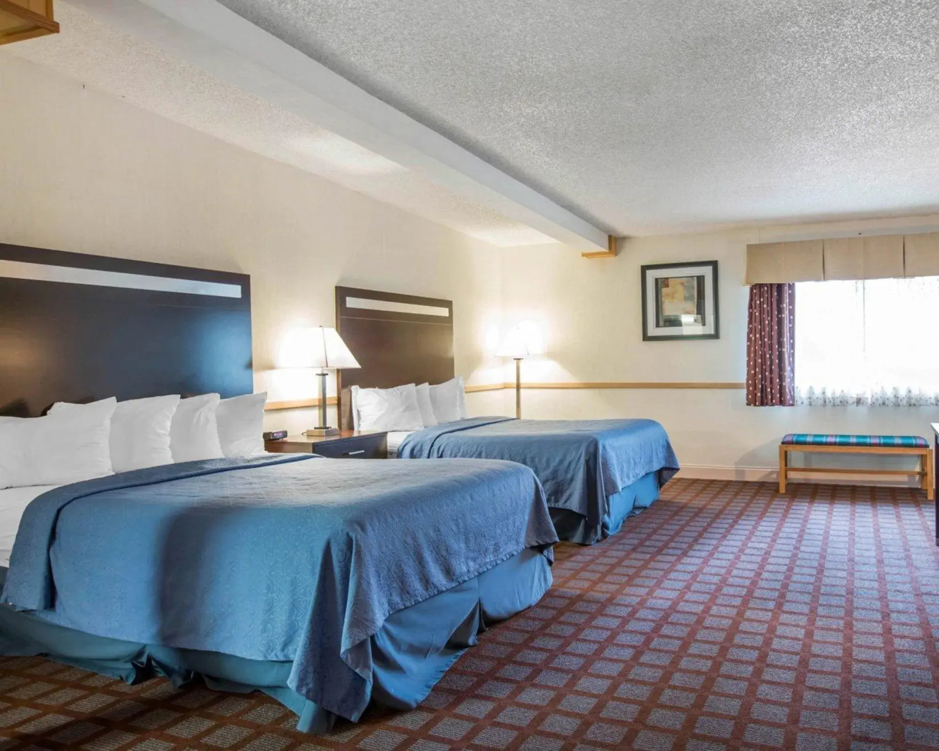 Quality Inn Near Mammoth Mountain Ski Resort