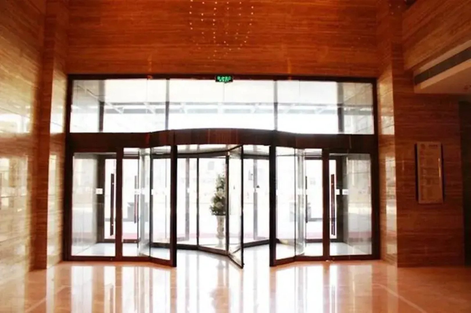 Qinhuangdao Peninsula Seasons Hotel And Apartment