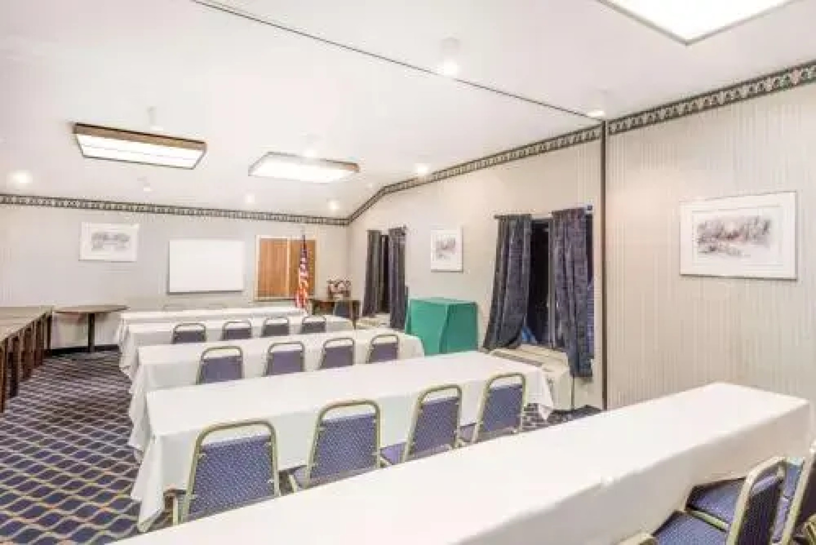 Aderi Hotel Near Casino