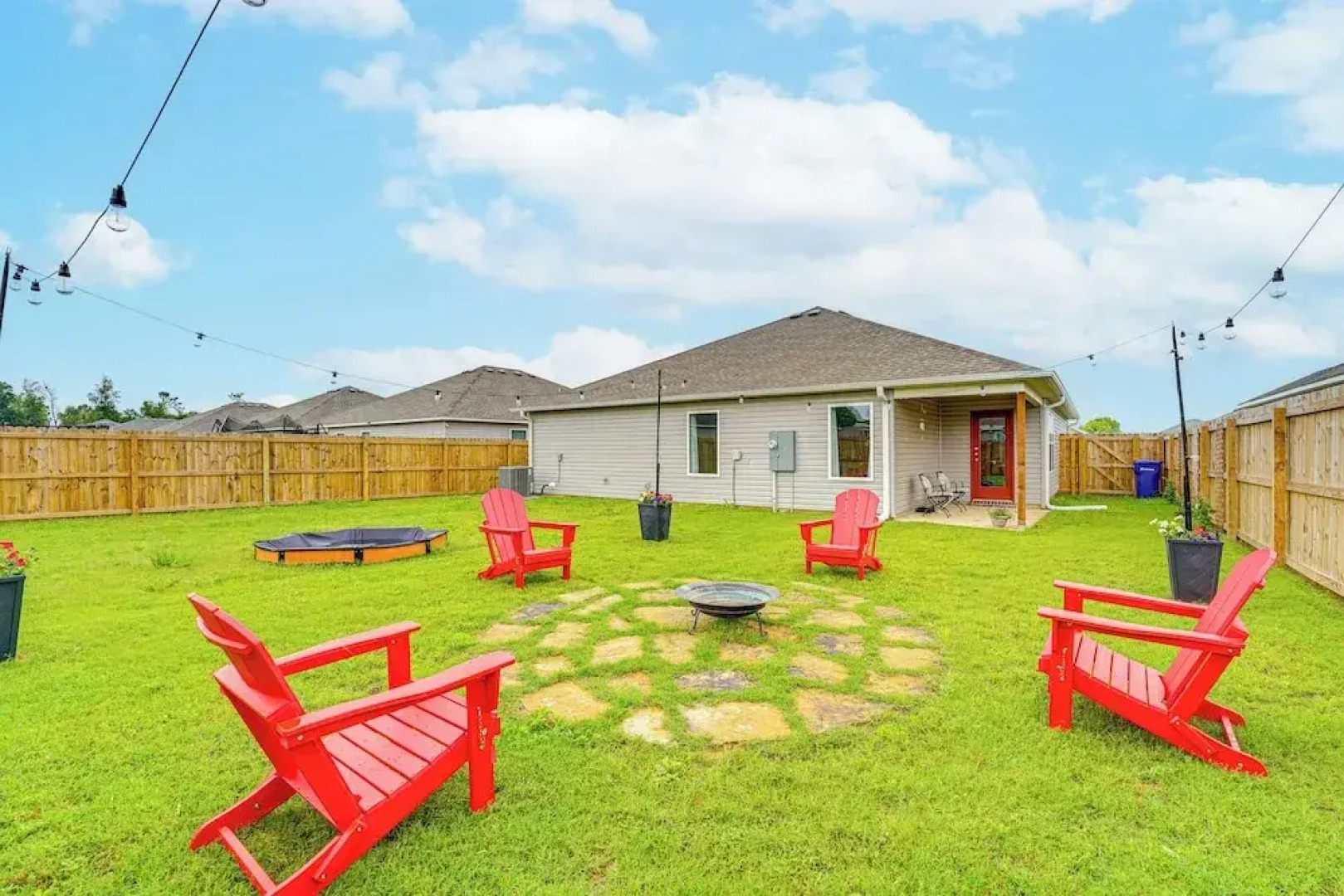 2 Mi to Dtwn: Siloam Springs Home w/ Fire Pit