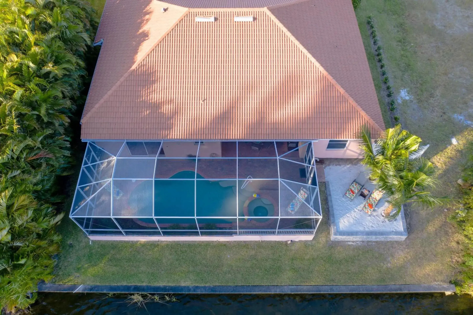 Villa Key Largo - Heated Pool & Spa, Private Beach, with Bicycles - Roelens Vacations