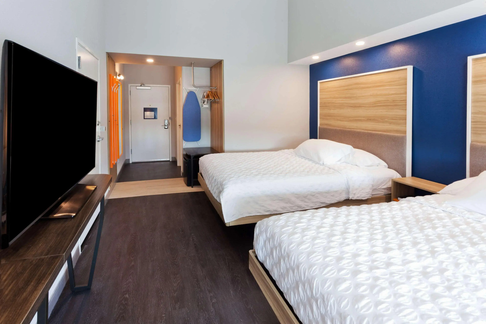 Tru by Hilton Auburn