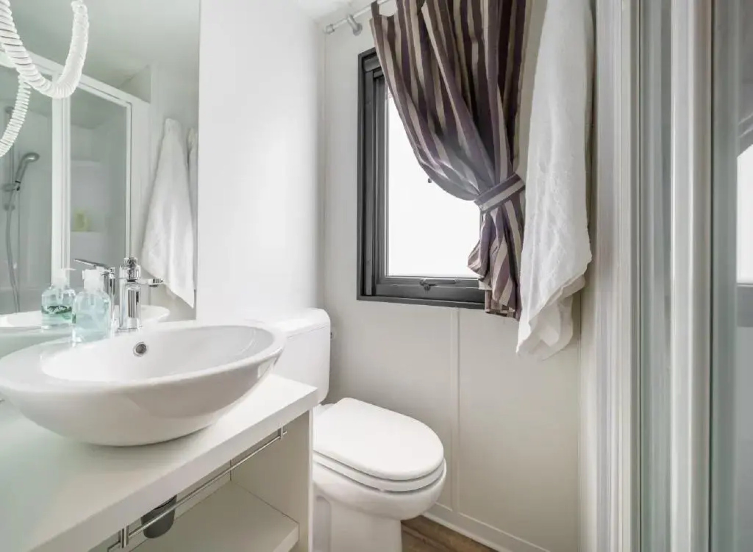 Hu Norcenni Girasole Village