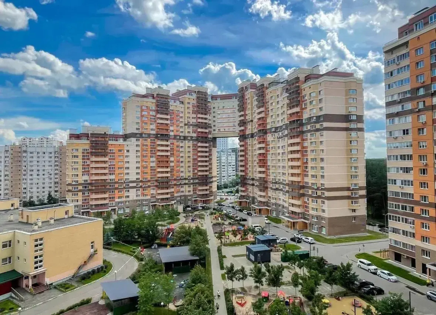 Апартаменты на улице Строителей 5