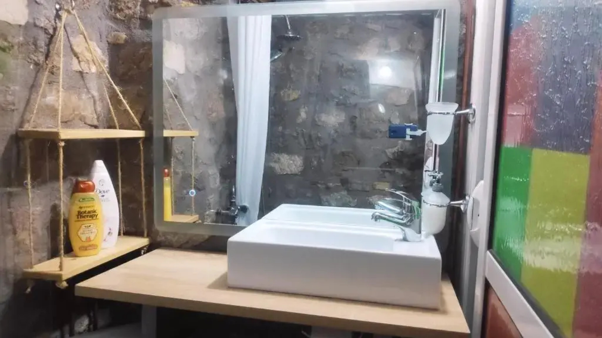 Naupactus unique harbor apartment in a stone house!