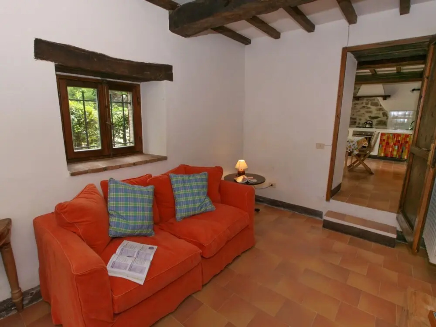 Holiday House with Pool & Large Garden Overlooking Lake near Tuscany