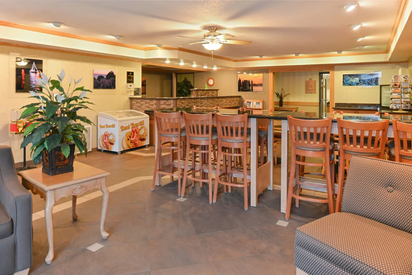 Best Western Plus Landmark Inn