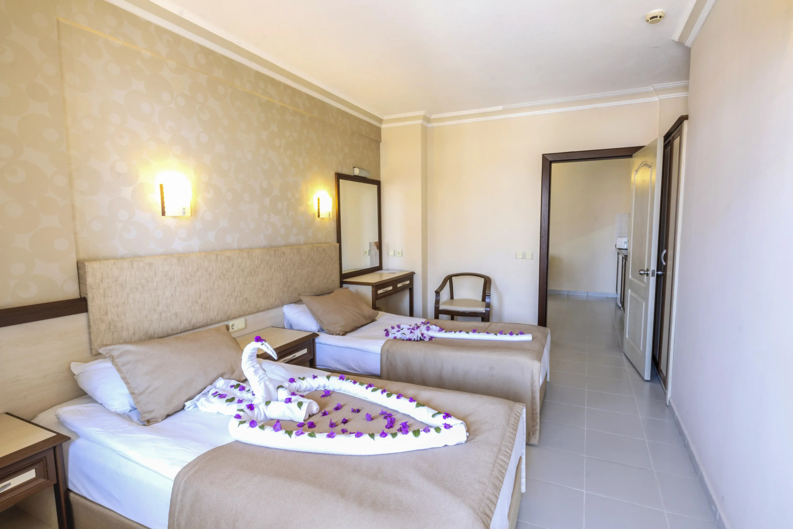 May Flower Apart Hotel