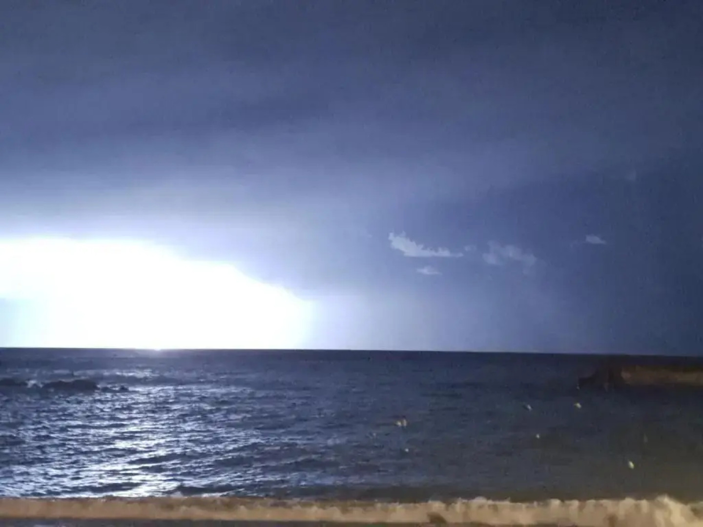 IL NIDO - By the sea - AC