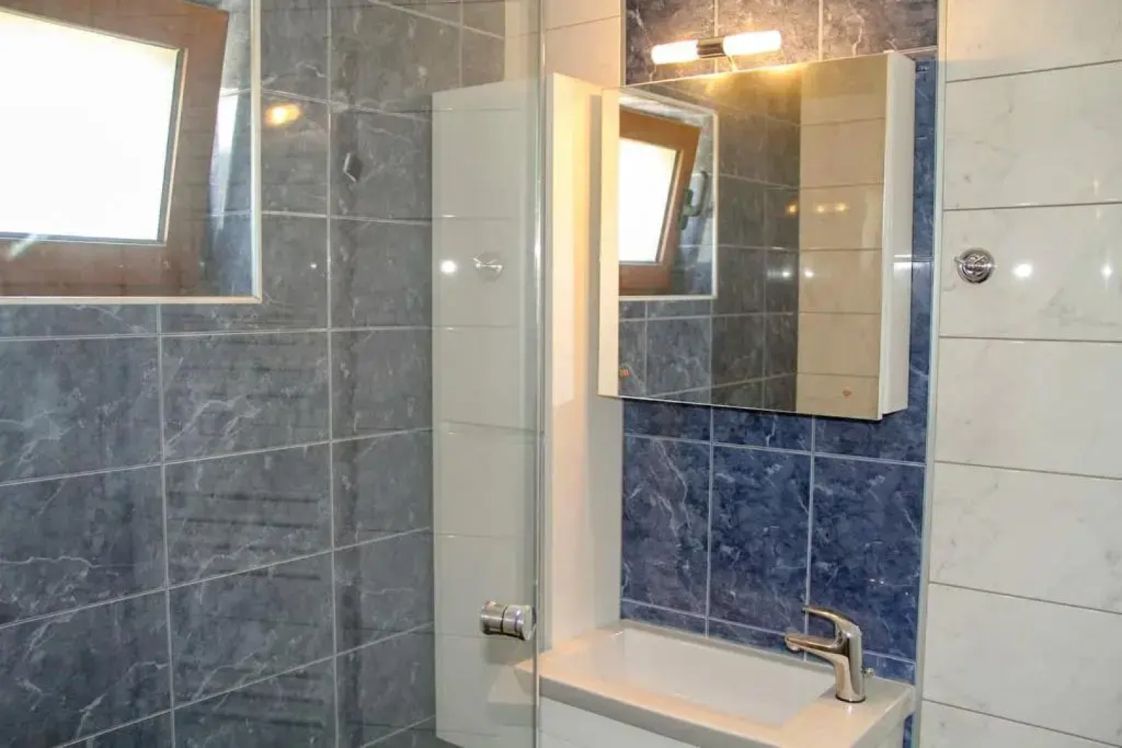 ΑΡΙΩΝ Village & Suites