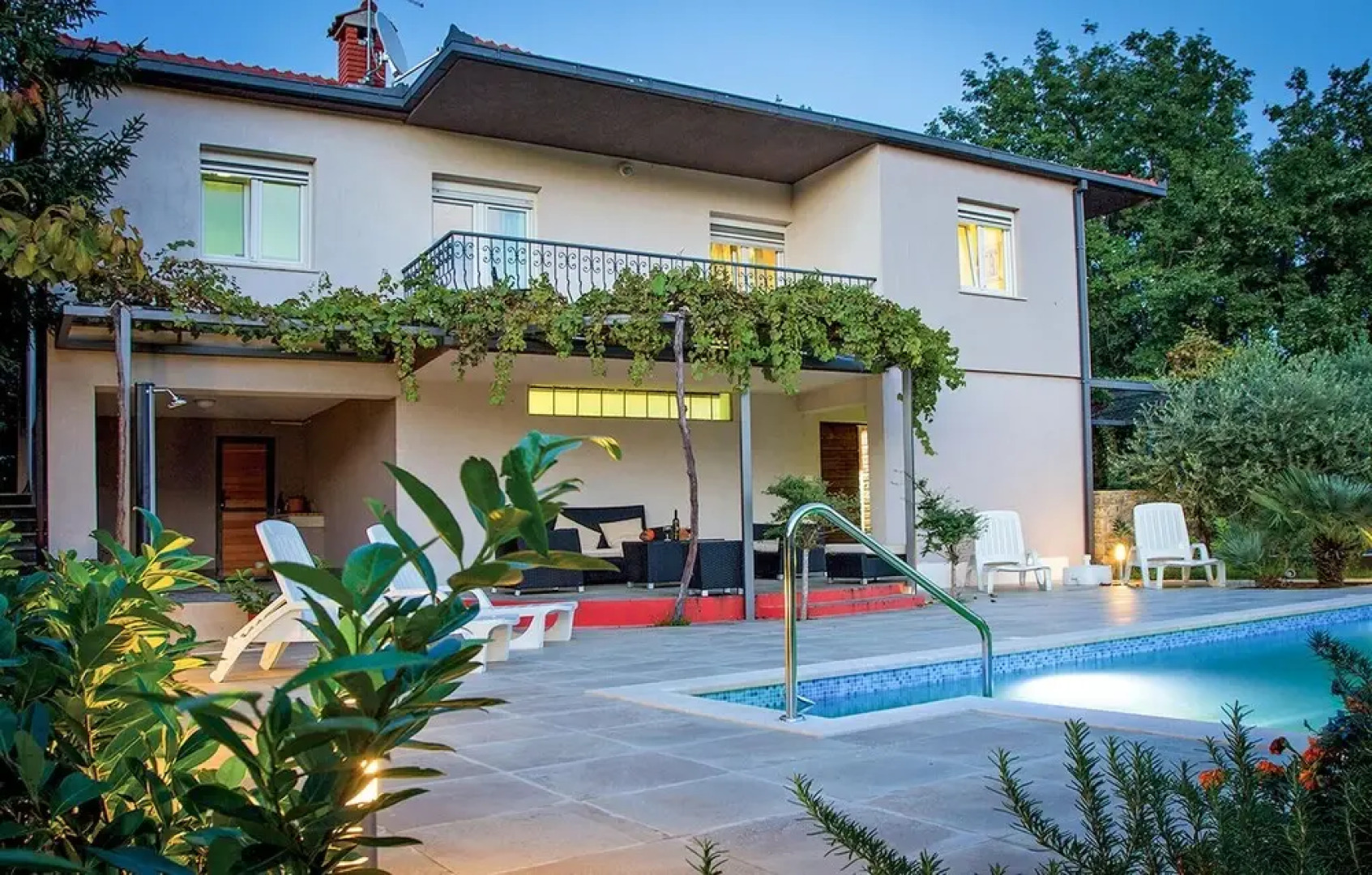 Awesome Home in Tugare With Wifi and 4 Bedrooms