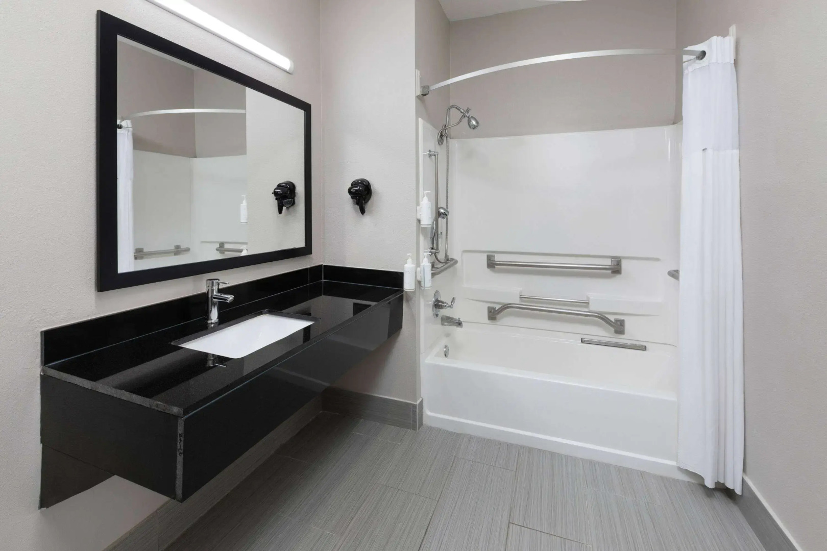 Days Inn by Wyndham North Little Rock/ Maumelle