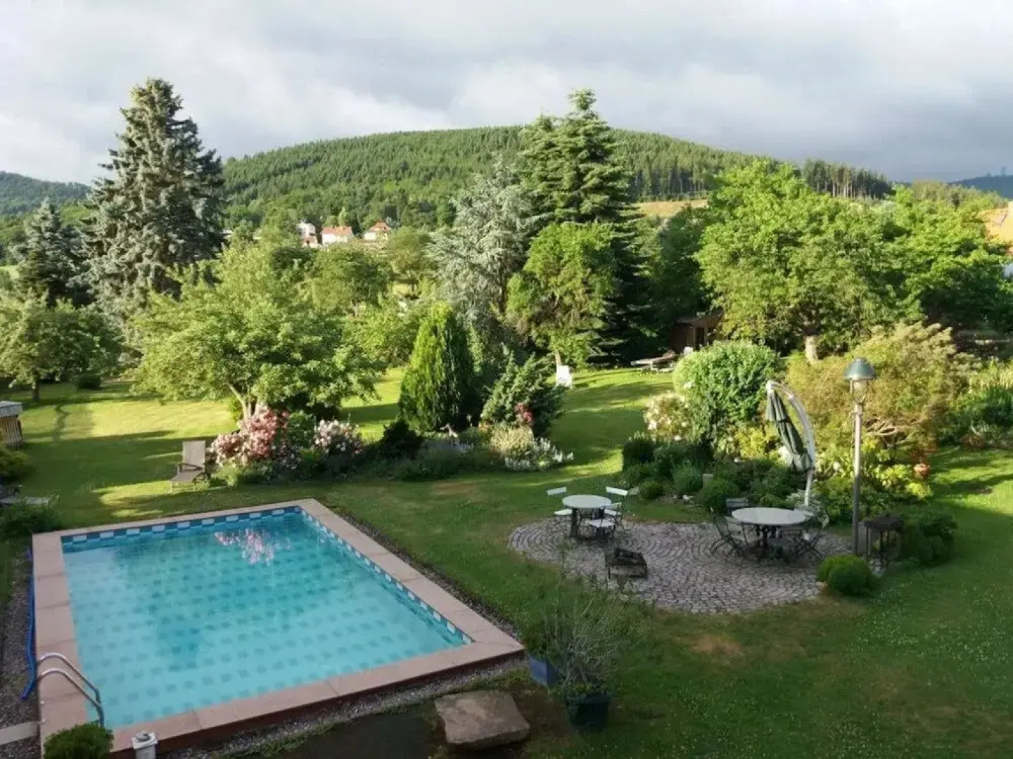 Small Apartment in Bad Tabarz in Thuringia With Garden and Pool