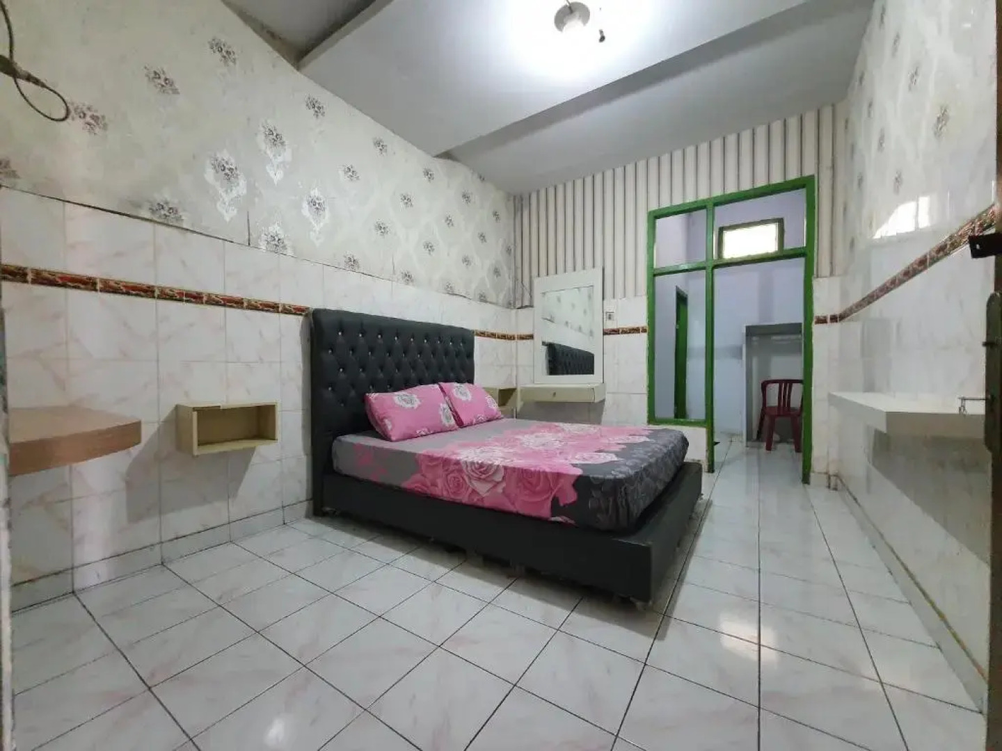 OYO 91077 Losmen Bunda Arema