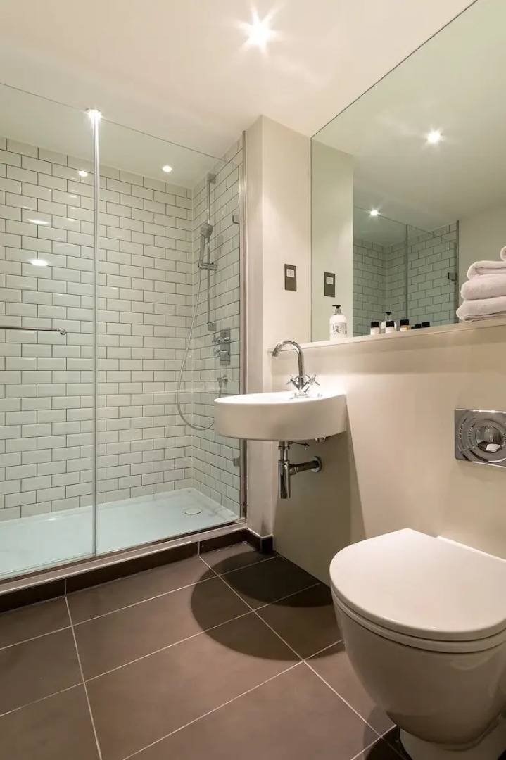 Farringdon Serviced Apartment